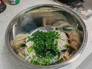 菠菜拌金针菇2603.jpg