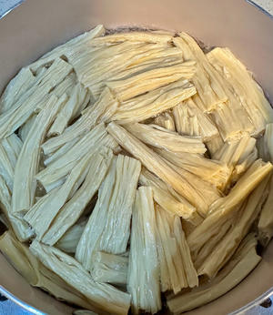 （纯素食）凉拌腐竹木耳黄瓜🥒2630.jpg