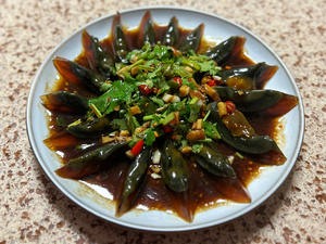烧椒皮蛋2677.jpg