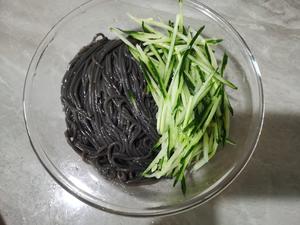 酸辣蕨根粉2856.jpg