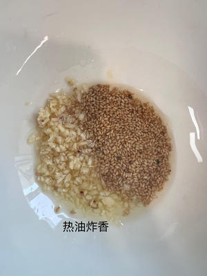 麻酱拌牛筋面，万能料汁也可以拌凉皮，面条！489.jpg