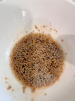 麻酱拌牛筋面，万能料汁也可以拌凉皮，面条！490.jpg