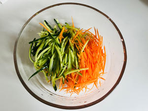 清爽开胃捞汁素菜23.jpg